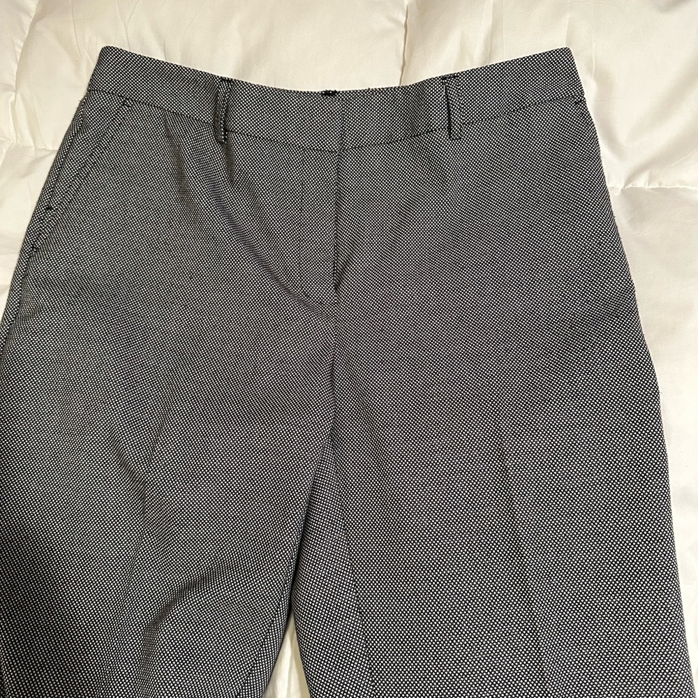 Jones New York “Grace” navy and white